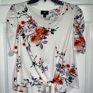 Floral blouse, Size M